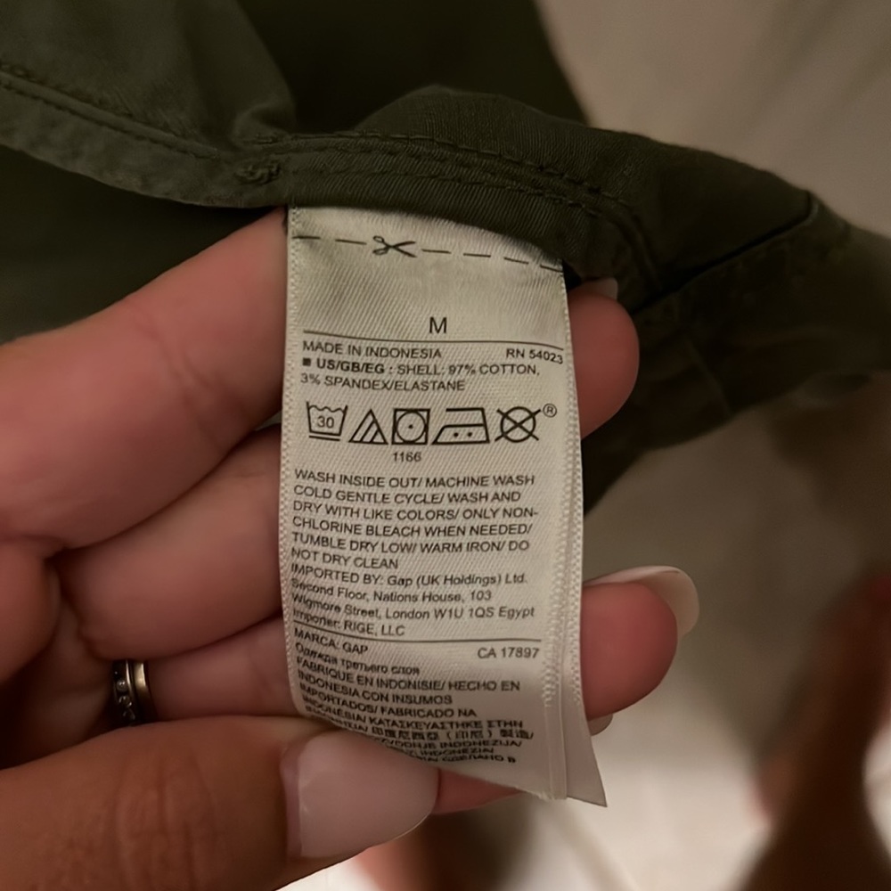 Women’s Gap Jacket Size Medium - image 5